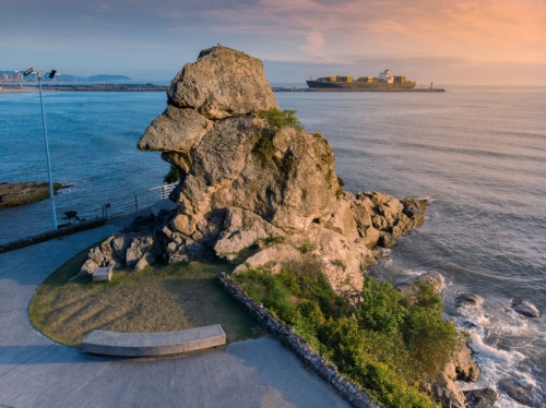 Trilha da Praia da Solidão até o Farol da Ponta das Cabeçudas em Itajaí -  SC #trilhas #itajai 